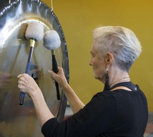 Tibetan Style Gong Meditation